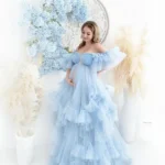 Blue Frilled Maternity Shoot