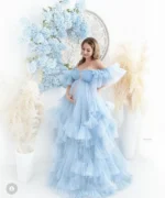 Blue Frilled Maternity Shoot